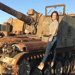 Meet your Posher, Amanda